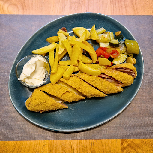 Escudo 11&12 Photos 2